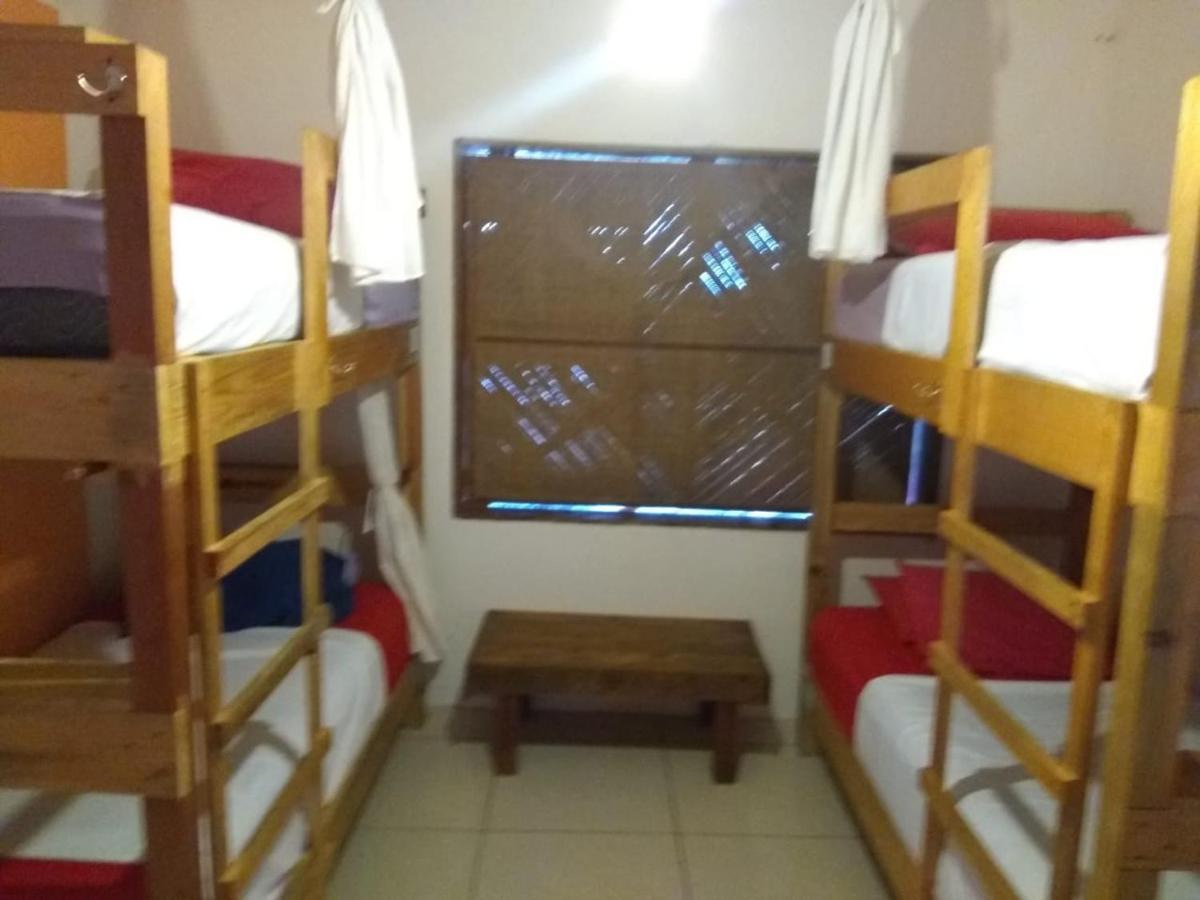 Brisamar Guesthouse פוארטו אסקונדידו מראה חיצוני תמונה
