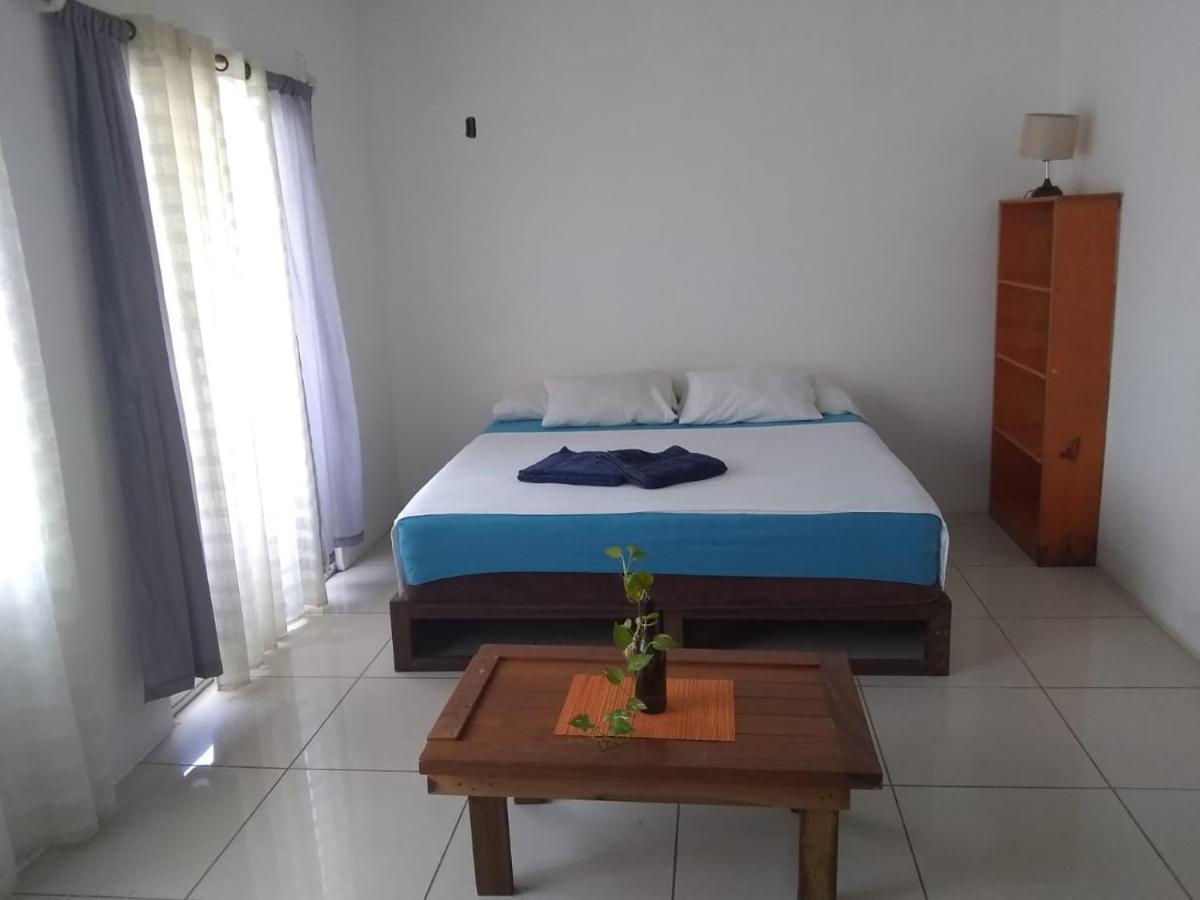 Brisamar Guesthouse פוארטו אסקונדידו מראה חיצוני תמונה
